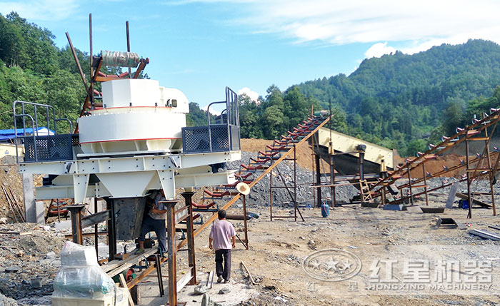 時(shí)產(chǎn)50-60噸建筑垃圾沖擊式破碎機(jī)哪里便宜？河南廠家有推薦嗎？